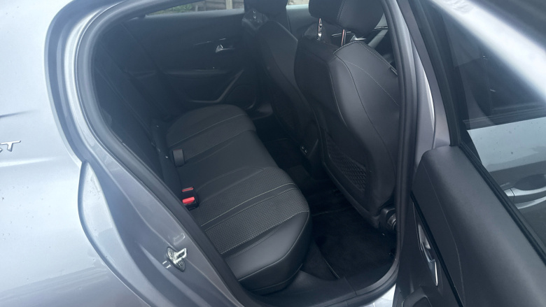 Peugeot 208 1.2 PureTech 100 GT 5dr Petrol Hatchback